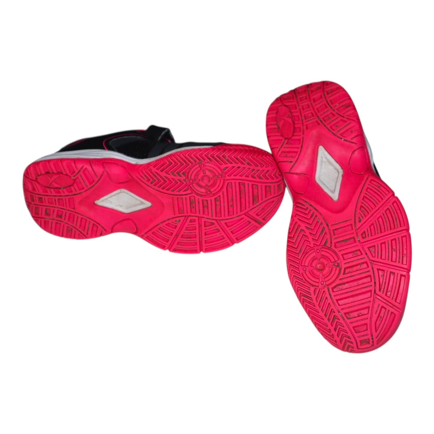 Sneakers från SOC - Storlek 30 (Innermått 18cm) - Rosa & Svart