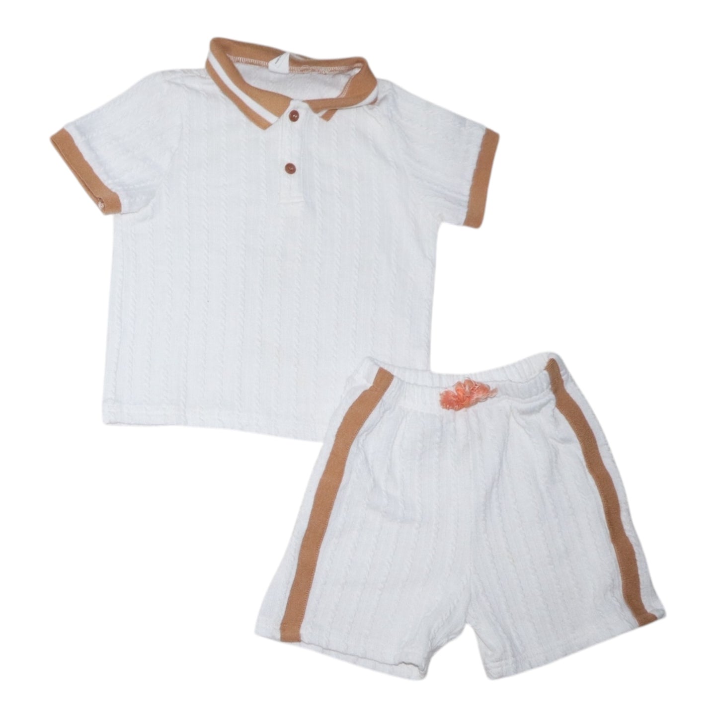 T-shirt & Shorts Matchande Set från SHEIN - Storlek 104 - Benvit