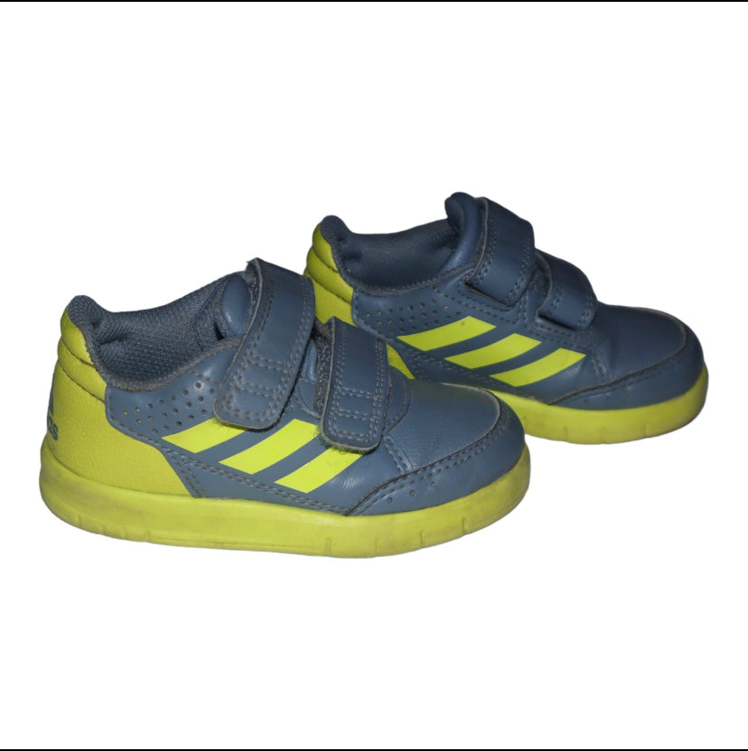 Sneakers Från Adidas - Storlek 21 (Innermått 12cm) - Grå & Ljusgrön