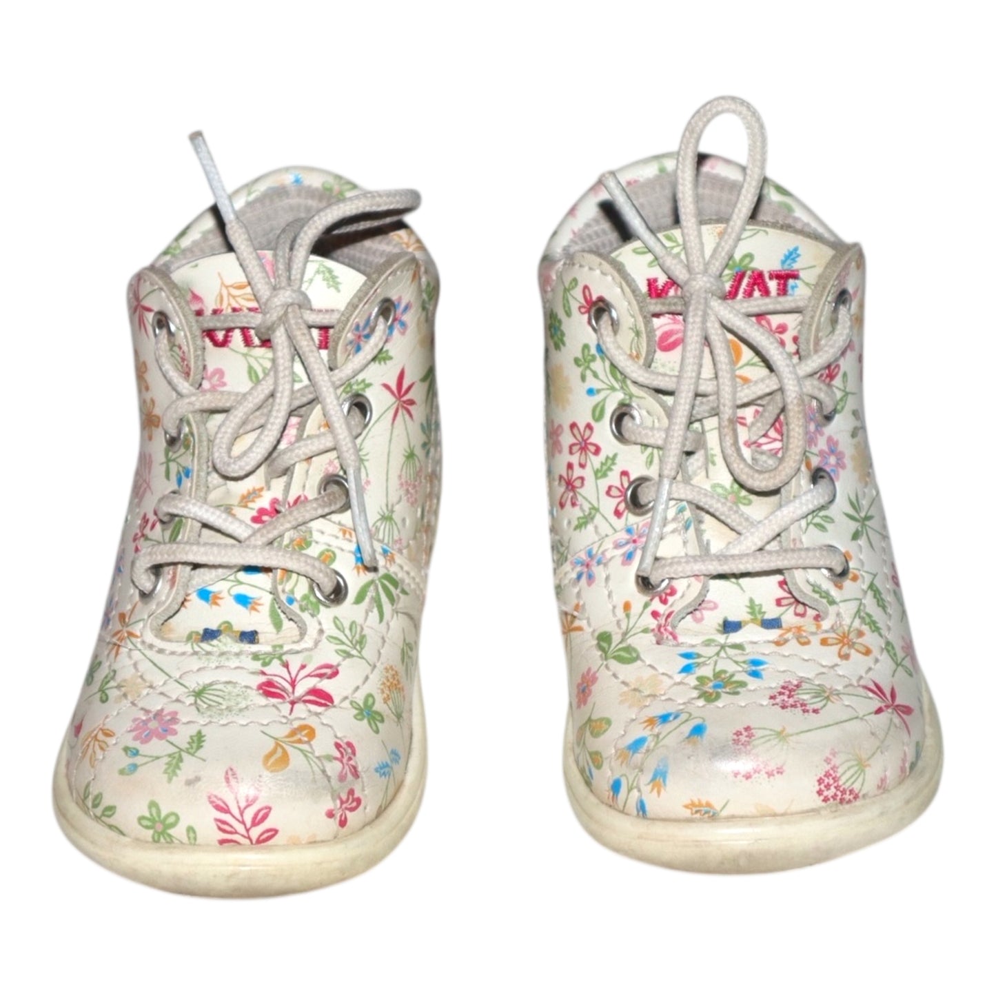 Blommiga Skor från från KAVAT - Storlek 21 (Innermått 12.5cm) - Vit