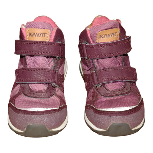 Sneaker från KAVAT - Storlek 25 (Innermått 15cm) - Rosa